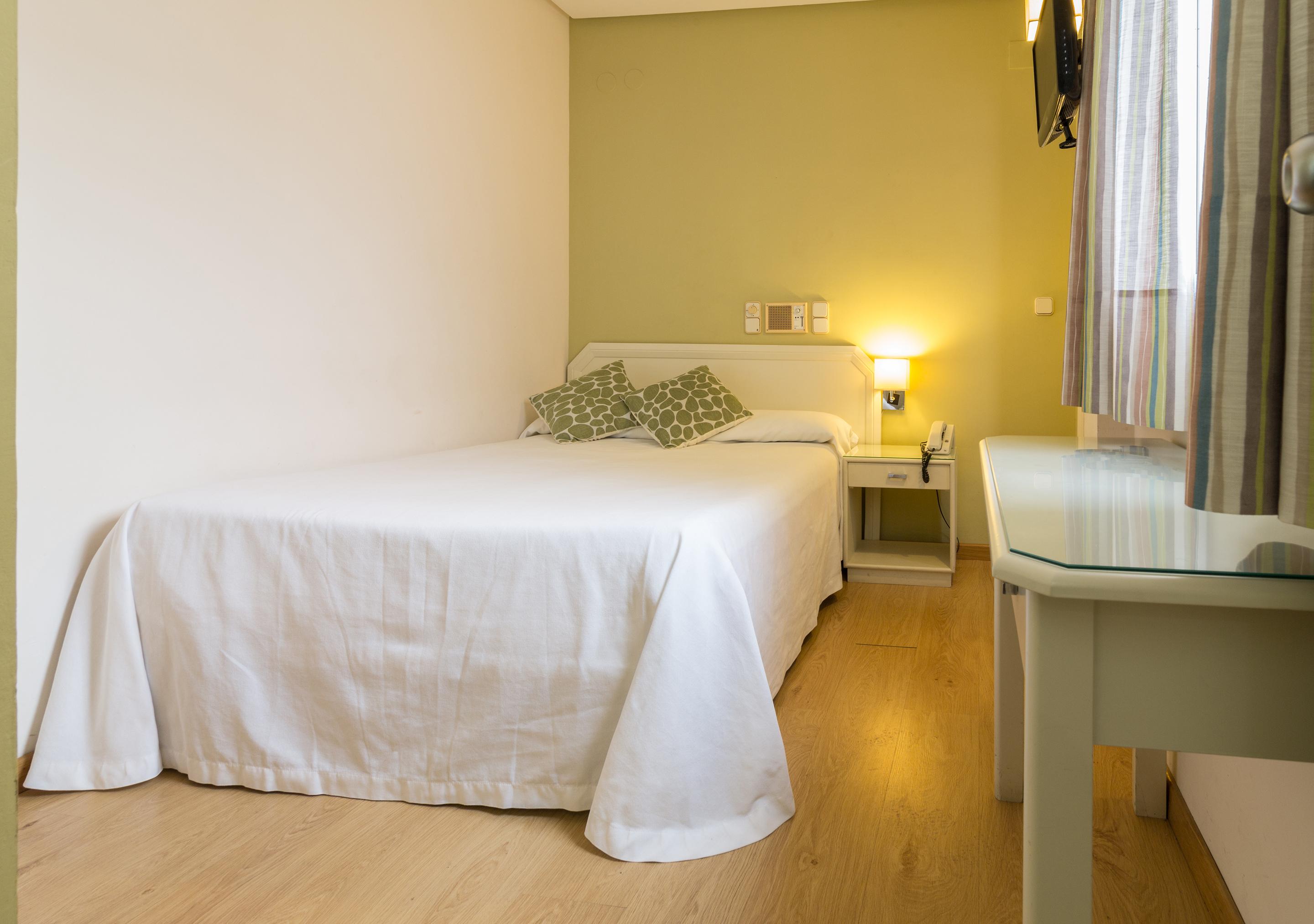 Hotel Plateria Эсиха Экстерьер фото