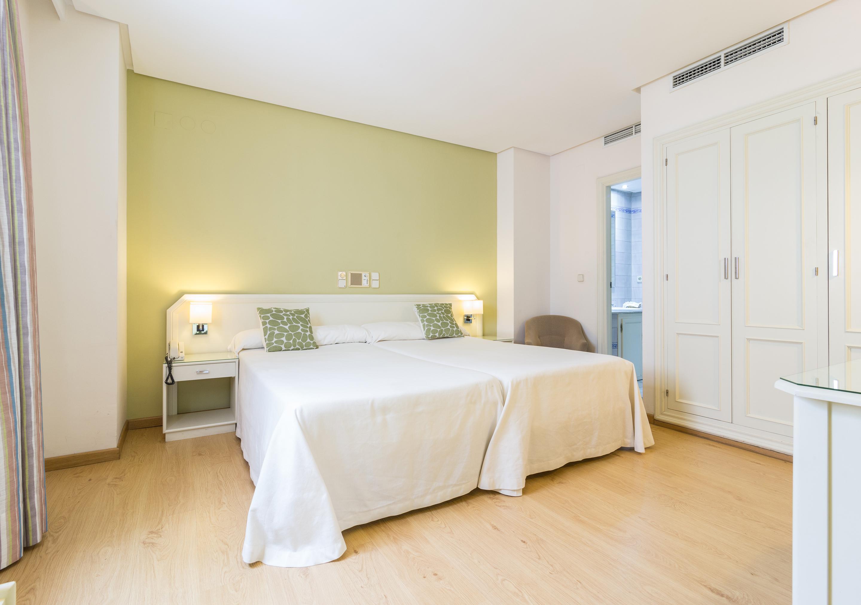 Hotel Plateria Эсиха Экстерьер фото